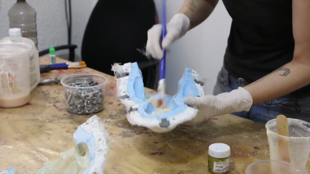 Fiberglass Sculpture and Silicone Molds Course - Screenshot_04