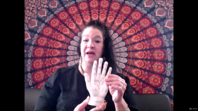 Palmistry for Beginners: How to Read Like a Pro - Screenshot_02