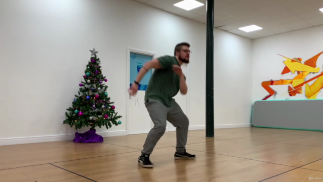 House Dance Masterclass | How To Street Dance Tutorial - Screenshot_01