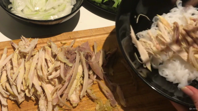 Cooking Class: Vietnamese Food, Chicken Pho Noodle (Phở Gà) - Screenshot_04