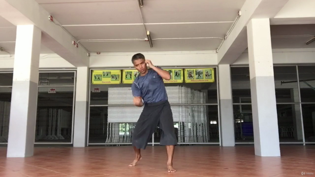 Punch level 2 in ancient muay thai martial art of Thailand - Screenshot_01