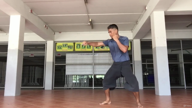 Punch level 2 in ancient muay thai martial art of Thailand - Screenshot_03