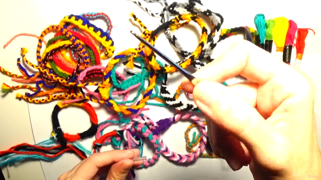 Learn the Basic Techniques for Creating Friendship Bracelets - Screenshot_04