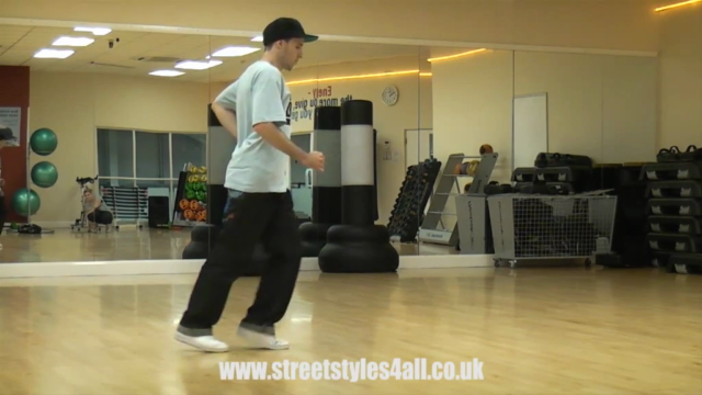 Learn how to street dance - Slides and Glides (Moonwallking) - Screenshot_03