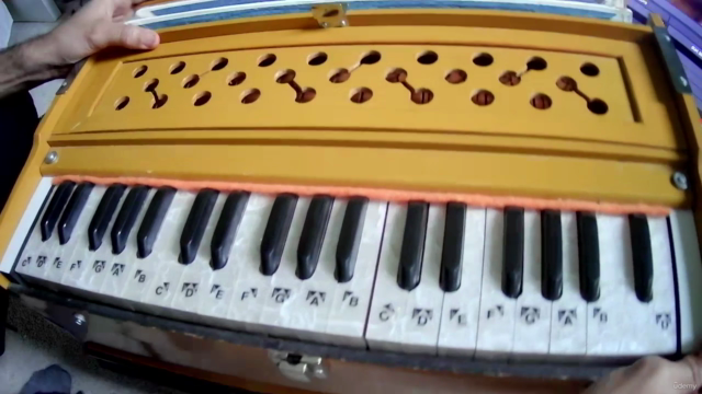 Learning Harmonium Basics - Screenshot_01