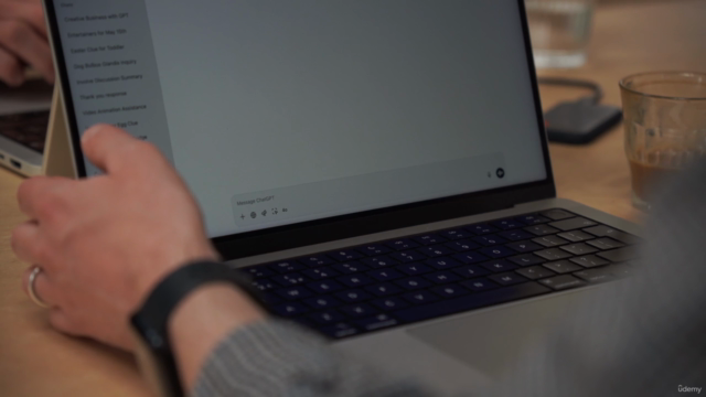 Kickstart Your Creative Business With Chat GPT - Screenshot_02