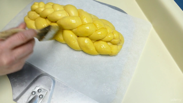 #6 Learn to Bake Magnificent Challah Bread - Screenshot_03