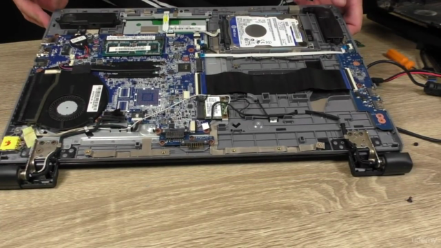 How to give your laptop a second life - SSD, HDD, RAM, Fans - Screenshot_01